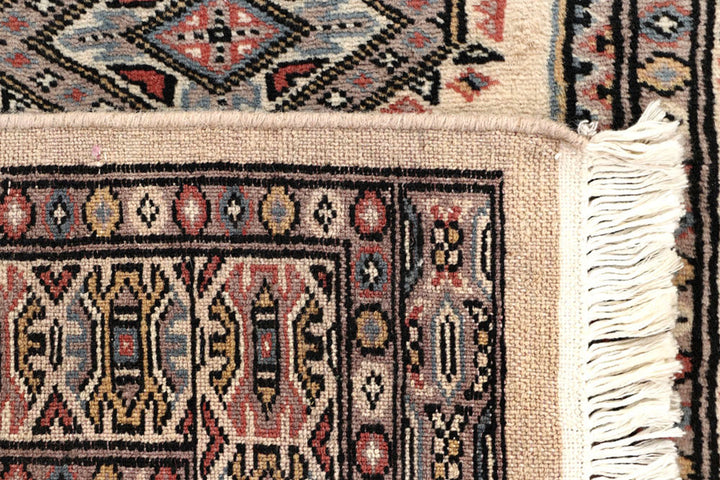 Antique White Jaldar 2' 4 x 8' 6 - No. 58900 - ALRUG Rug Store