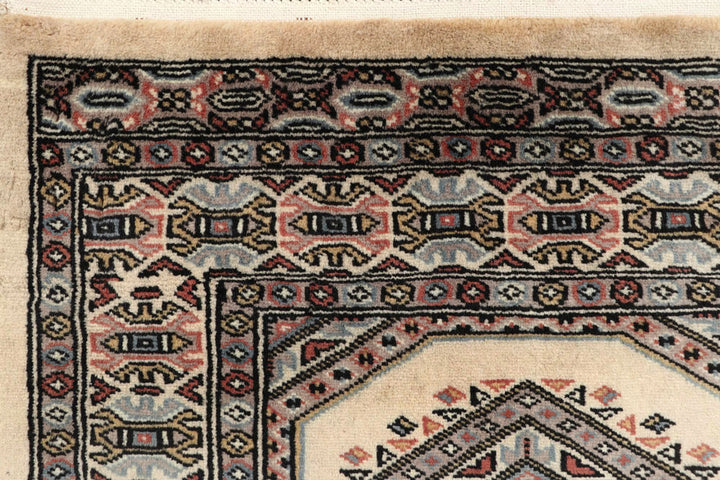 Antique White Jaldar 2' 4 x 9' 9 - No. 58904 - ALRUG Rug Store