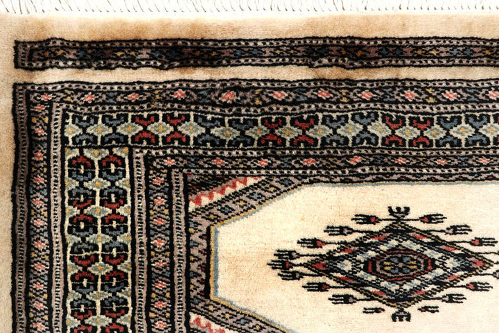 Old Lace Jaldar 2' 5 x 9' 3 - No. 58905 - ALRUG Rug Store