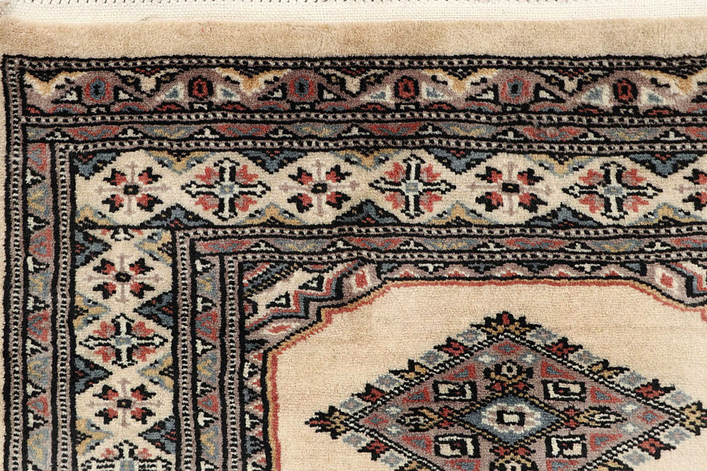 Old Lace Jaldar 2' 4 x 9' 5 - No. 58906 - ALRUG Rug Store