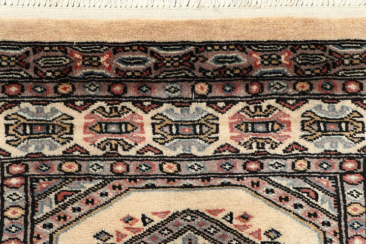 Old Lace Jaldar 2' 4 x 9' 6 - No. 58912 - ALRUG Rug Store