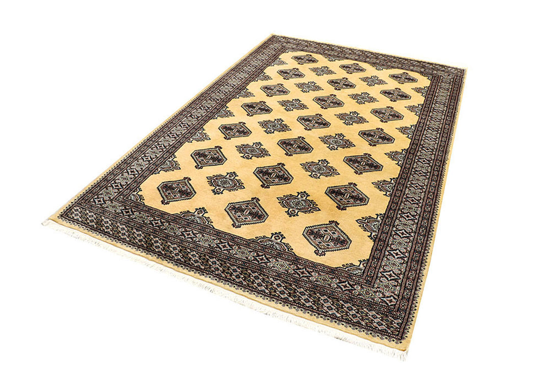 Moccasin Jaldar 5'  1" x 7'  10" - No. QA60977