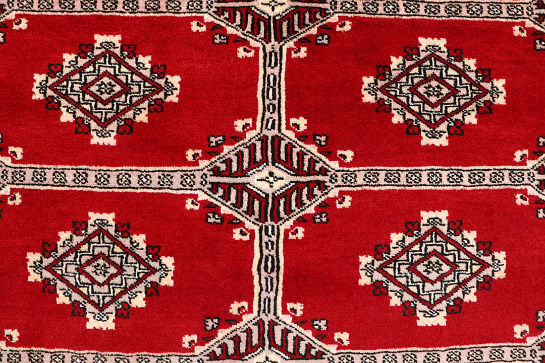 Red Jaldar 5'  1" x 8'  4" - No. QA67173