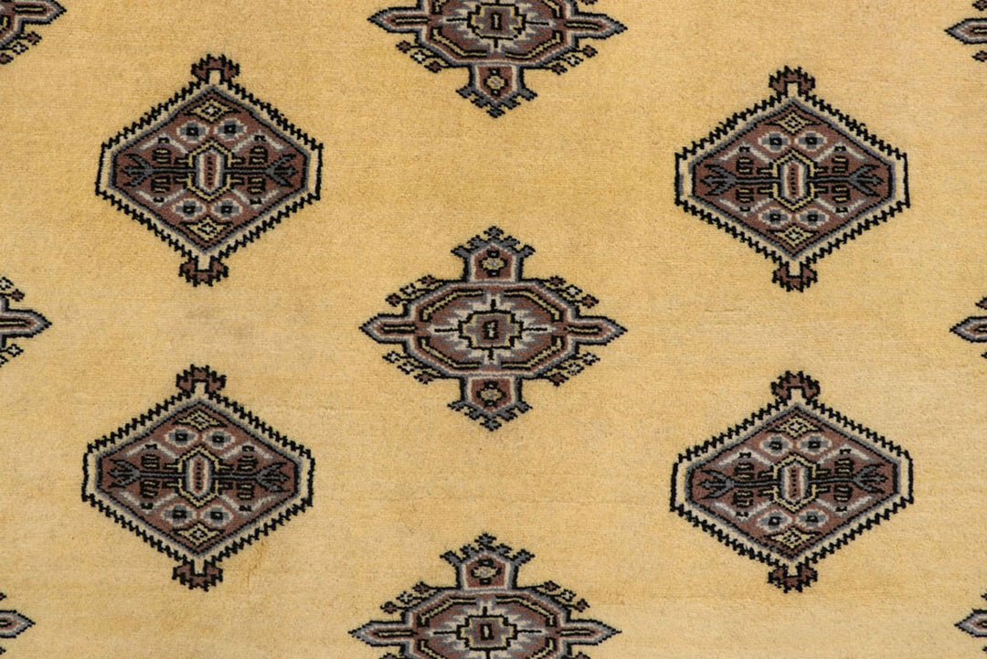 Cornsilk Jaldar 4'  11" x 8'  2" - No. QA68871