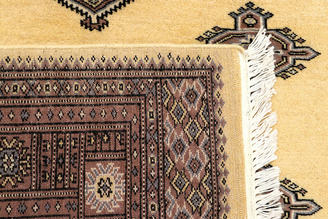 Cornsilk Jaldar 4'  11" x 8'  2" - No. QA68871