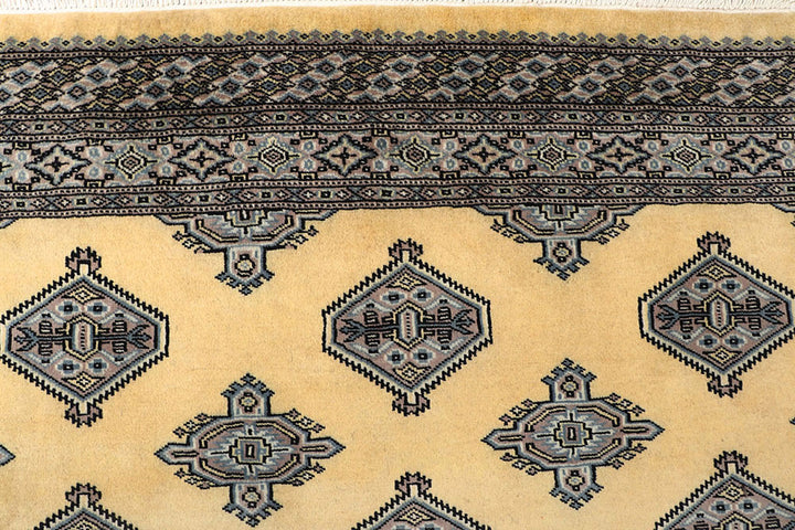 Navajo White Jaldar 5'  1" x 8'  6" - No. QA78490