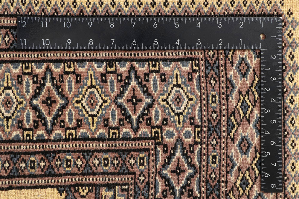 Navajo White Jaldar 5' 2 x 8' 1 - No. 59115 - ALRUG Rug Store