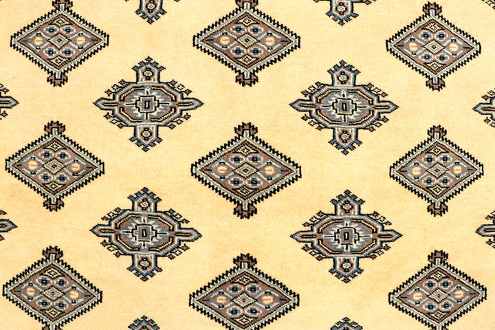 Navajo White Jaldar 5' 1 x 8' 2 - No. 59117 - ALRUG Rug Store