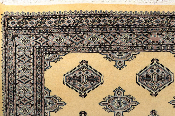 Navajo White Jaldar 5' 1 x 7' 10 - No. 59118 - ALRUG Rug Store
