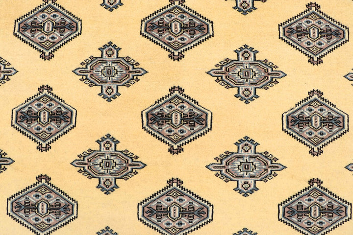 Navajo White Jaldar 5' 1 x 7' 10 - No. 59118 - ALRUG Rug Store