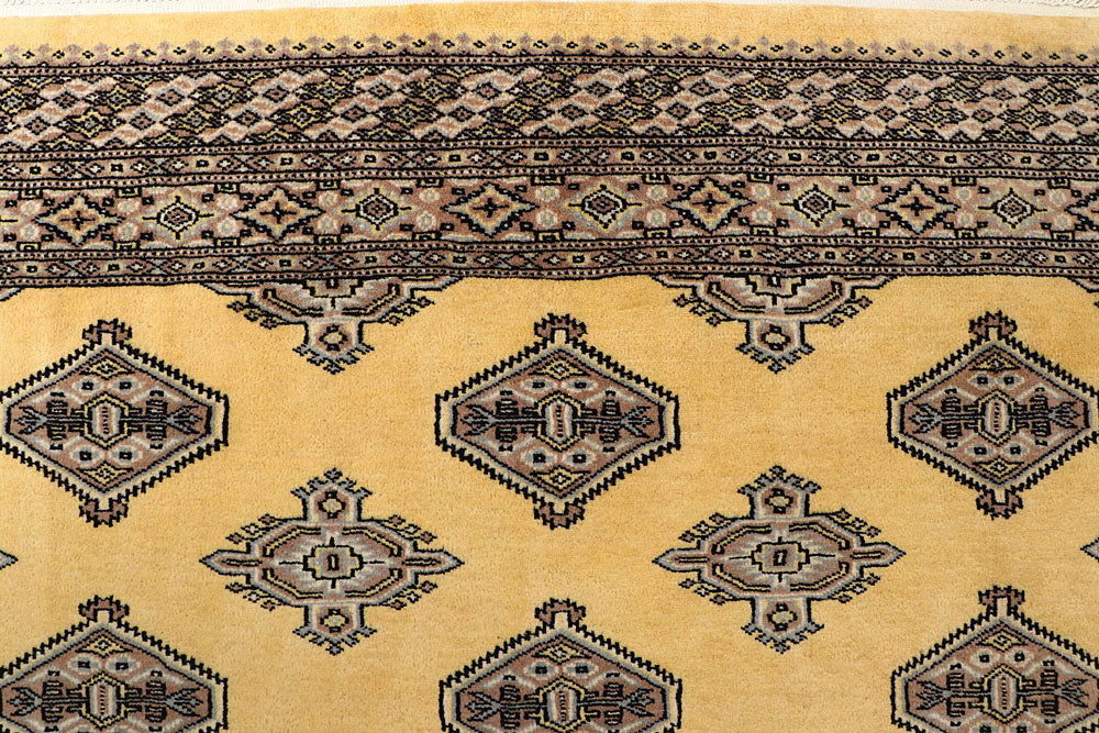 Navajo White Jaldar 5' 1 x 7' 5 - No. 59119 - ALRUG Rug Store
