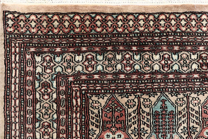 Bisque Caucasian 6' 8 x 9' 3 - No. 59195 - ALRUG Rug Store