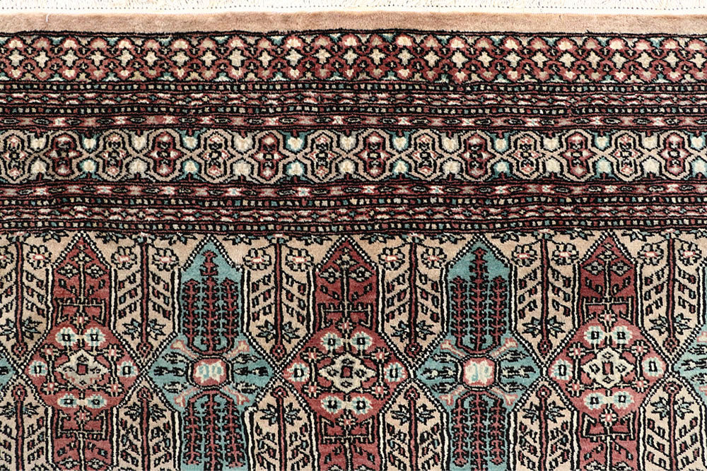 Bisque Caucasian 6' 8 x 9' 3 - No. 59195 - ALRUG Rug Store