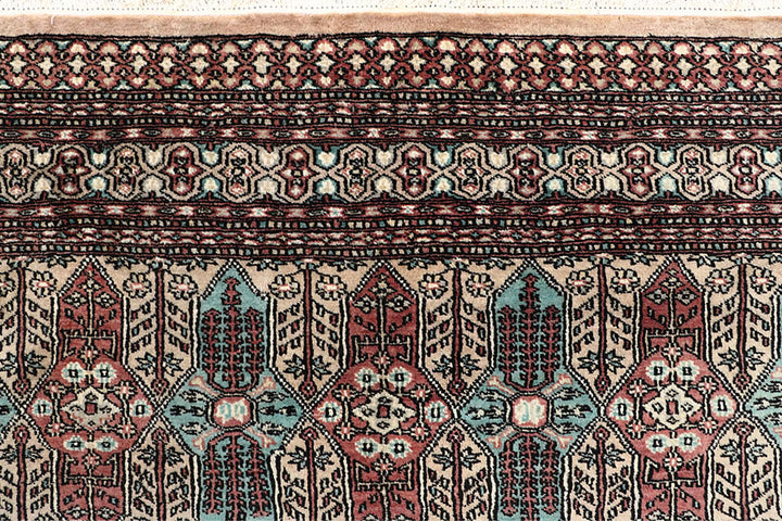 Bisque Caucasian 6' 8 x 9' 3 - No. 59195 - ALRUG Rug Store