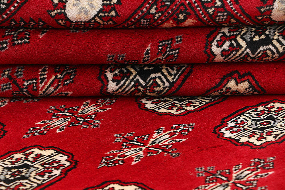 Red Bokhara 6' 11 x 10' 1 - No. 59200 - ALRUG Rug Store