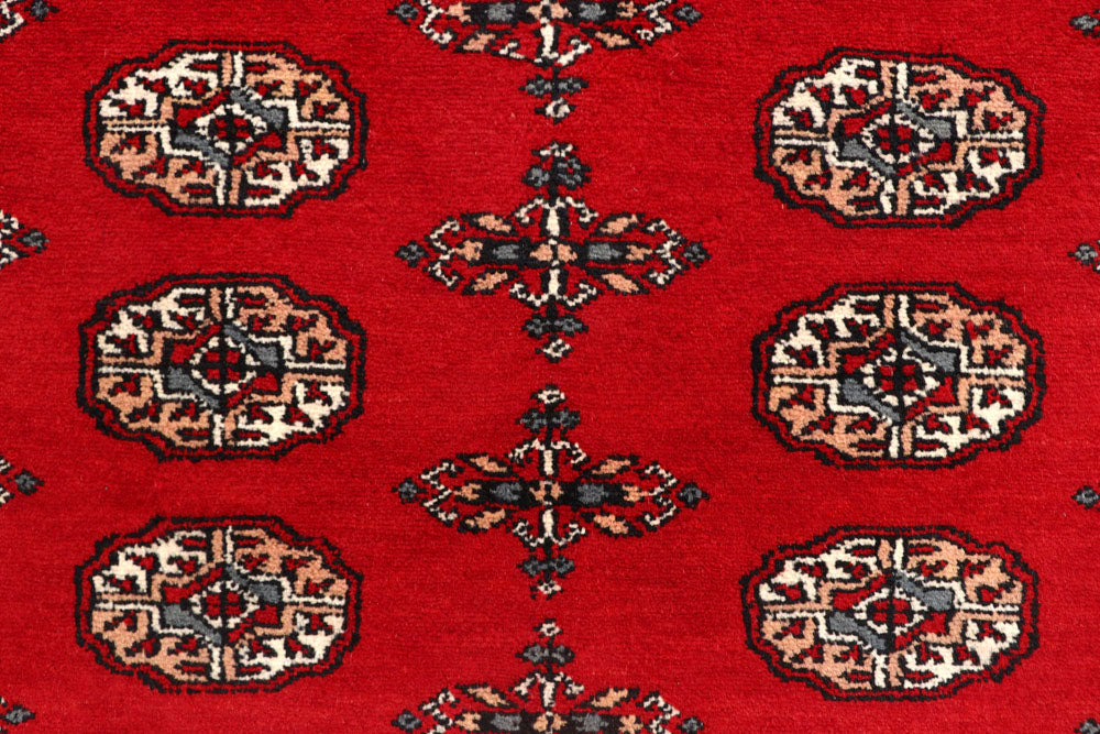 Red Bokhara 6' 7 x 9' 7 - No. 59232 - ALRUG Rug Store