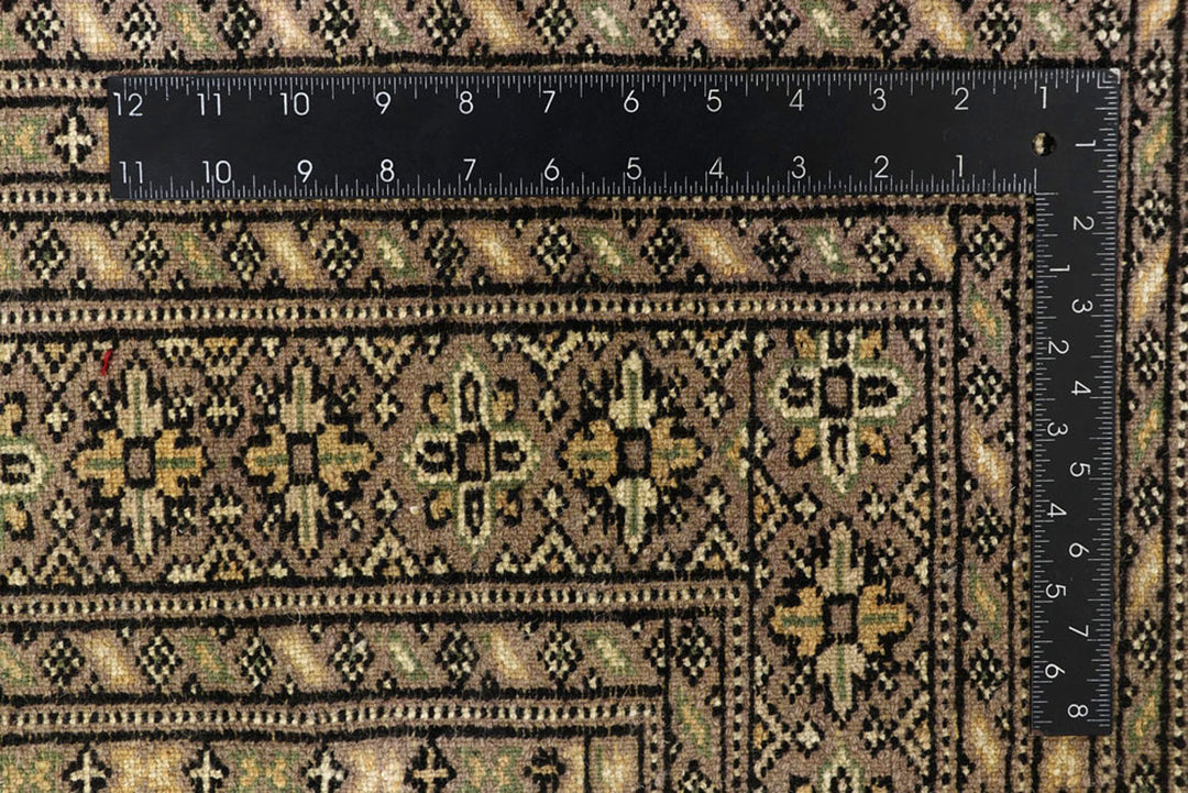 Olive Jaldar 6'  8" x 10'  1" - No. QA69009