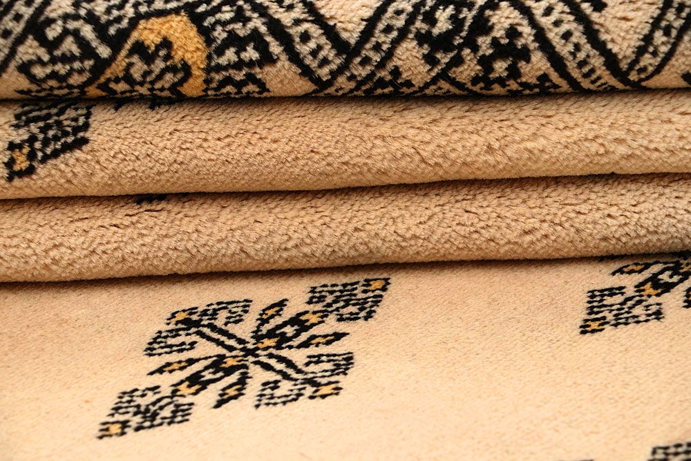 Butterfly 6' 7 x 10' 1 - No. 59315 - ALRUG Rug Store