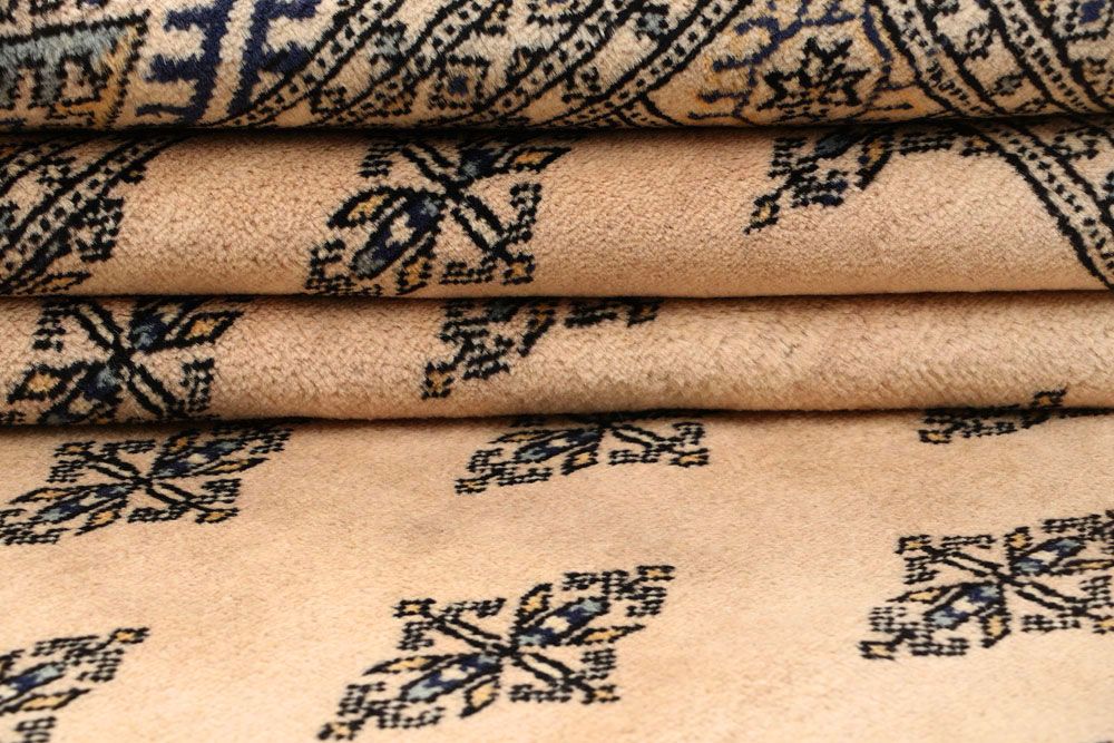 Butterfly 6' 11 x 10' 1 - No. 59318 - ALRUG Rug Store