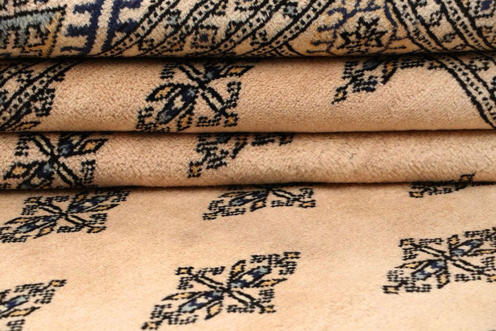 Butterfly 6' 11 x 10' 1 - No. 59318 - ALRUG Rug Store