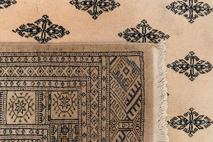 Butterfly 6' 11 x 10' 1 - No. 59318 - ALRUG Rug Store