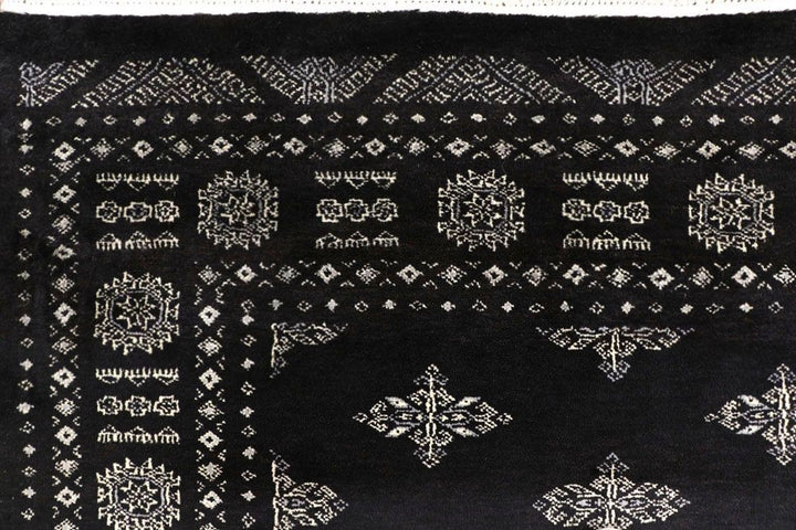 Butterfly 6' 9 x 10' 1 - No. 59323 - ALRUG Rug Store