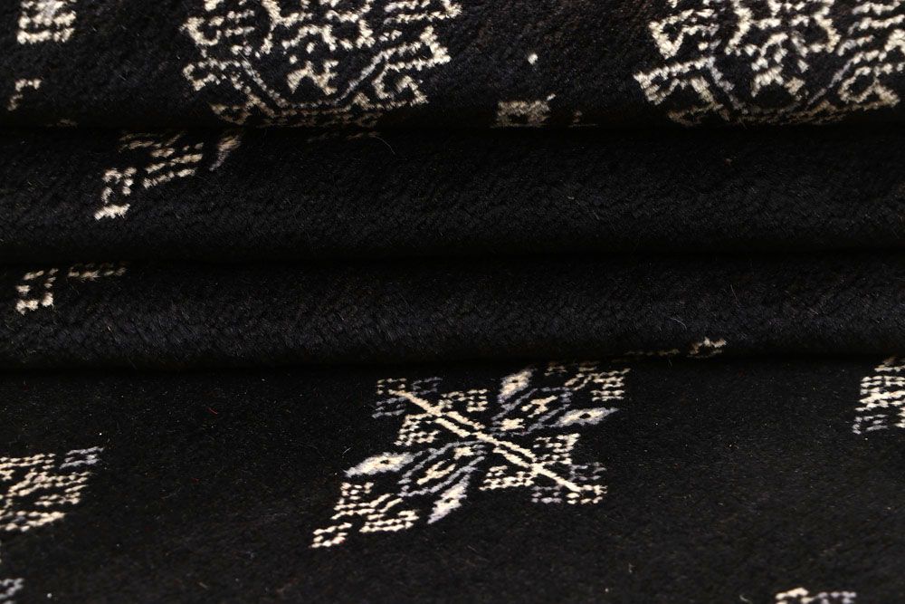 Butterfly 6' 9 x 10' 1 - No. 59323 - ALRUG Rug Store