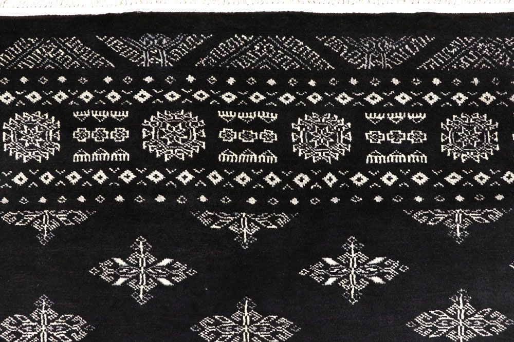 Butterfly 6' 6 x 9' 5 - No. 59327 - ALRUG Rug Store