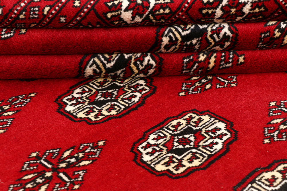 Red Bokhara 7' 11 x 10' 2 - No. 59398 - ALRUG Rug Store