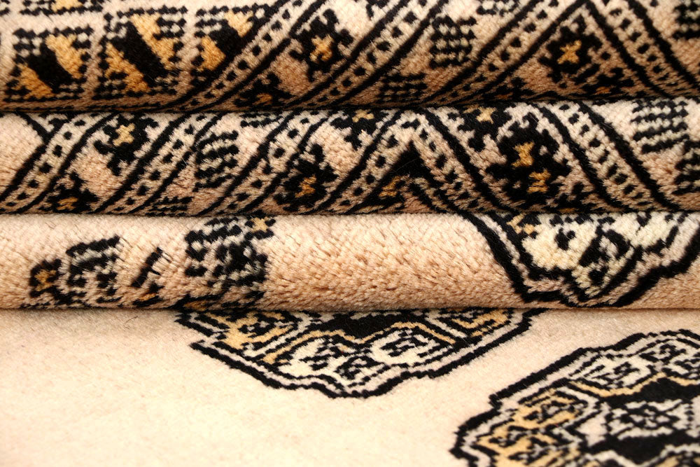 Bisque Bokhara 8' x 10' - No. 59460 - ALRUG Rug Store