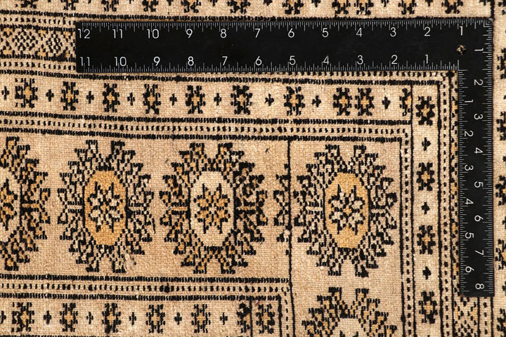 Bisque Bokhara 7' 9 x 10' - No. 59462 - ALRUG Rug Store
