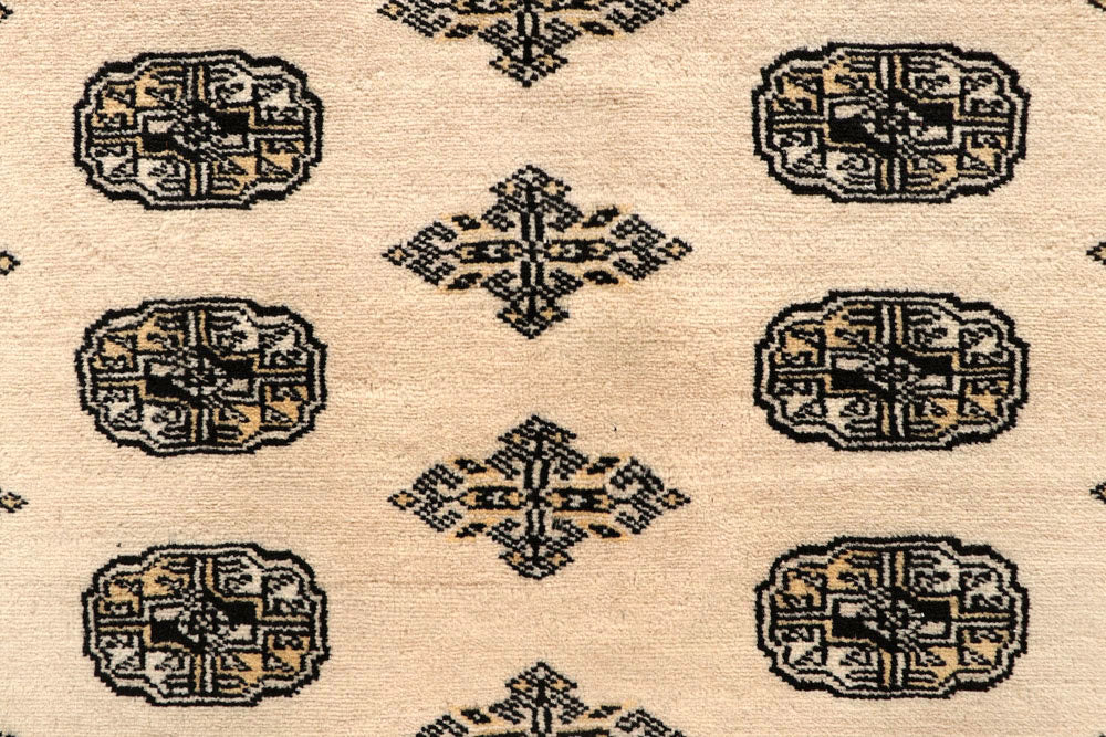 Blanched Almond Bokhara 8' x 11' 8 - No. 59541 - ALRUG Rug Store