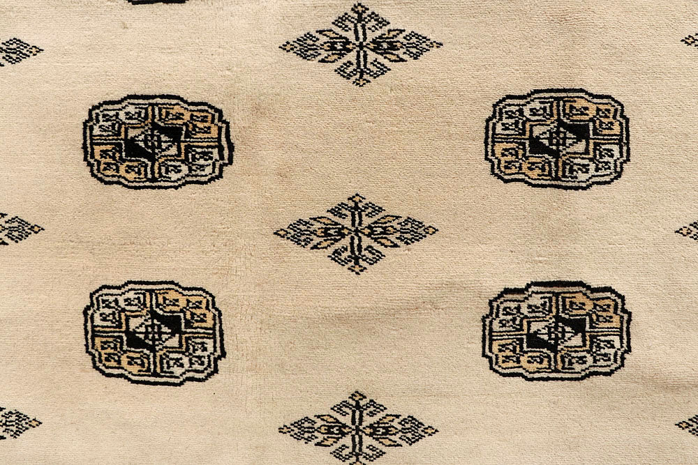Bisque Bokhara 10' 1 x 12' 10 - No. 59555 - ALRUG Rug Store