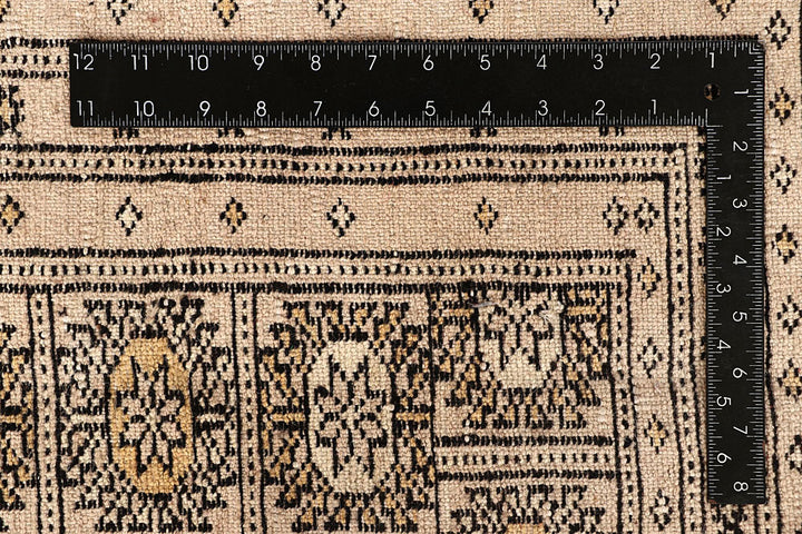 Bisque Bokhara 9' 10 x 12' 4 - No. 59557 - ALRUG Rug Store