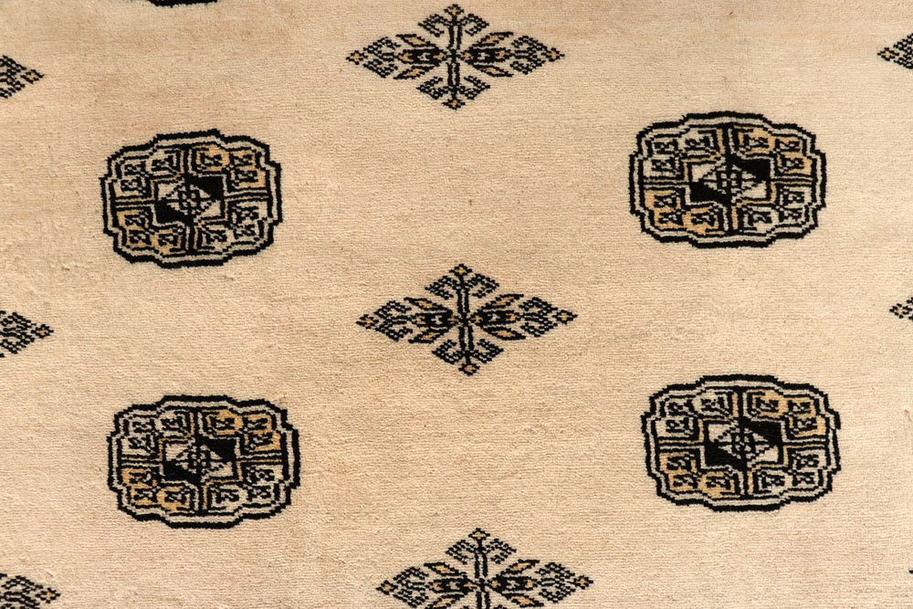 Bisque Bokhara 10' 2 x 13' - No. 59559 - ALRUG Rug Store