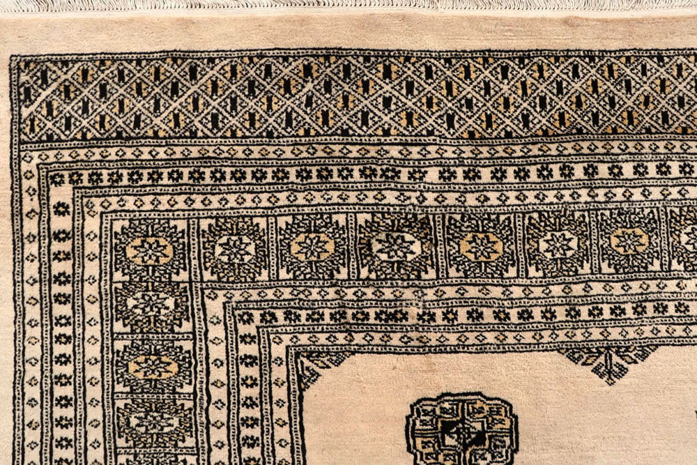Bisque Bokhara 10' 1 x 13' 5 - No. 59570 - ALRUG Rug Store
