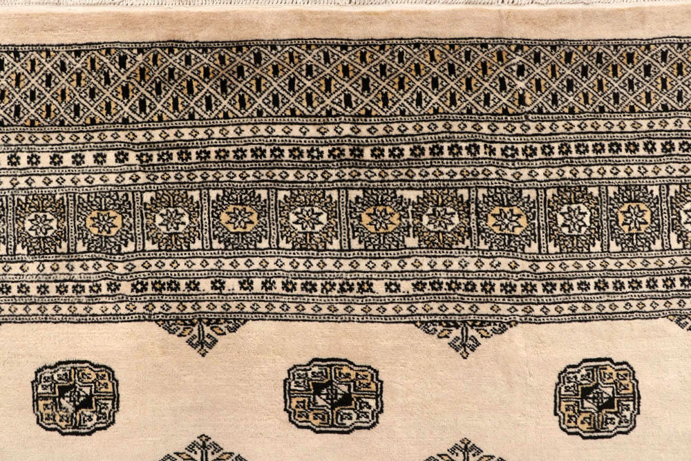 Bisque Bokhara 10' 1 x 13' 5 - No. 59570 - ALRUG Rug Store