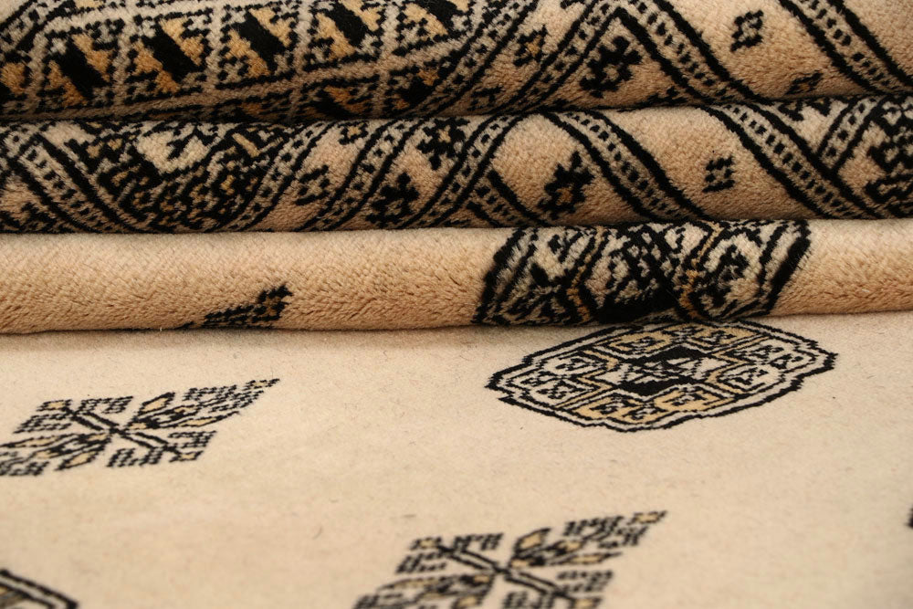 Bisque Bokhara 10' 1 x 13' 6 - No. 59571 - ALRUG Rug Store