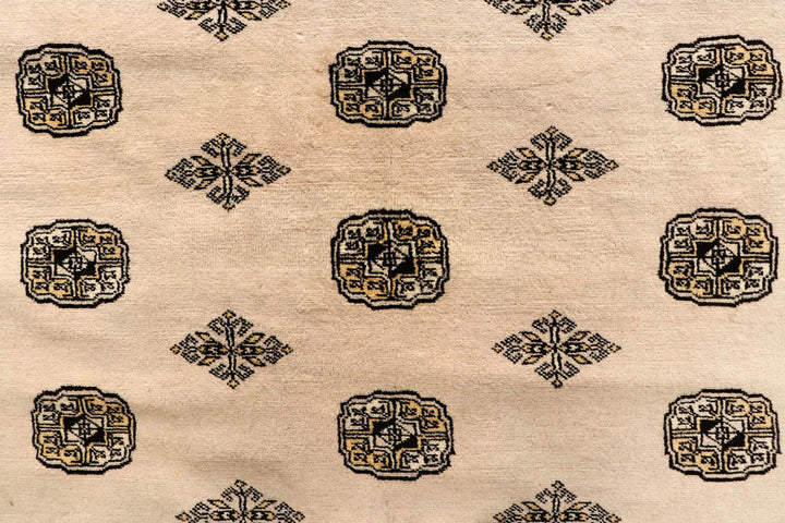 Bisque Butterfly 10' 2 x 15' - No. 59572 - ALRUG Rug Store