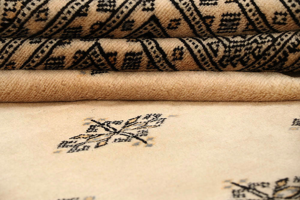 Bisque Butterfly 10' x 14' 2 - No. 59575 - ALRUG Rug Store