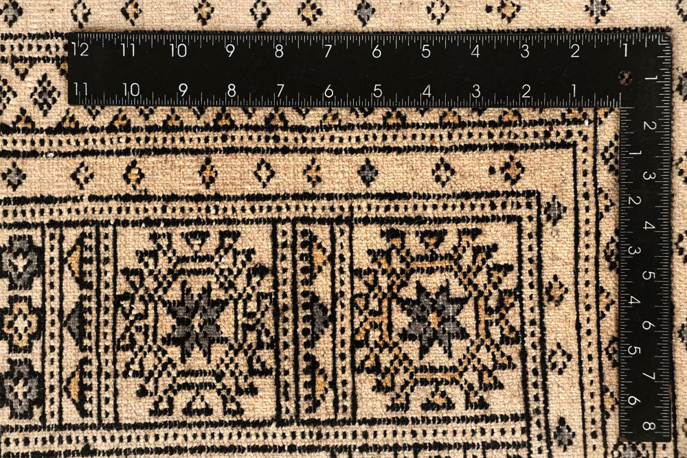 Bisque Butterfly 10' x 14' 2 - No. 59575 - ALRUG Rug Store