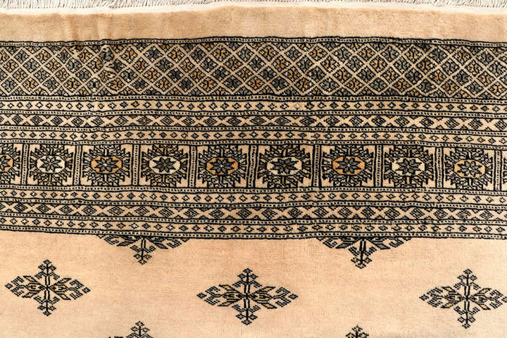 Bisque Butterfly 9' 11 x 13' 11 - No. 59577 - ALRUG Rug Store