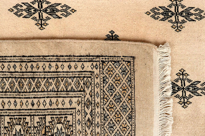 Bisque Butterfly 9' 10 x 13' 11 - No. 59578 - ALRUG Rug Store