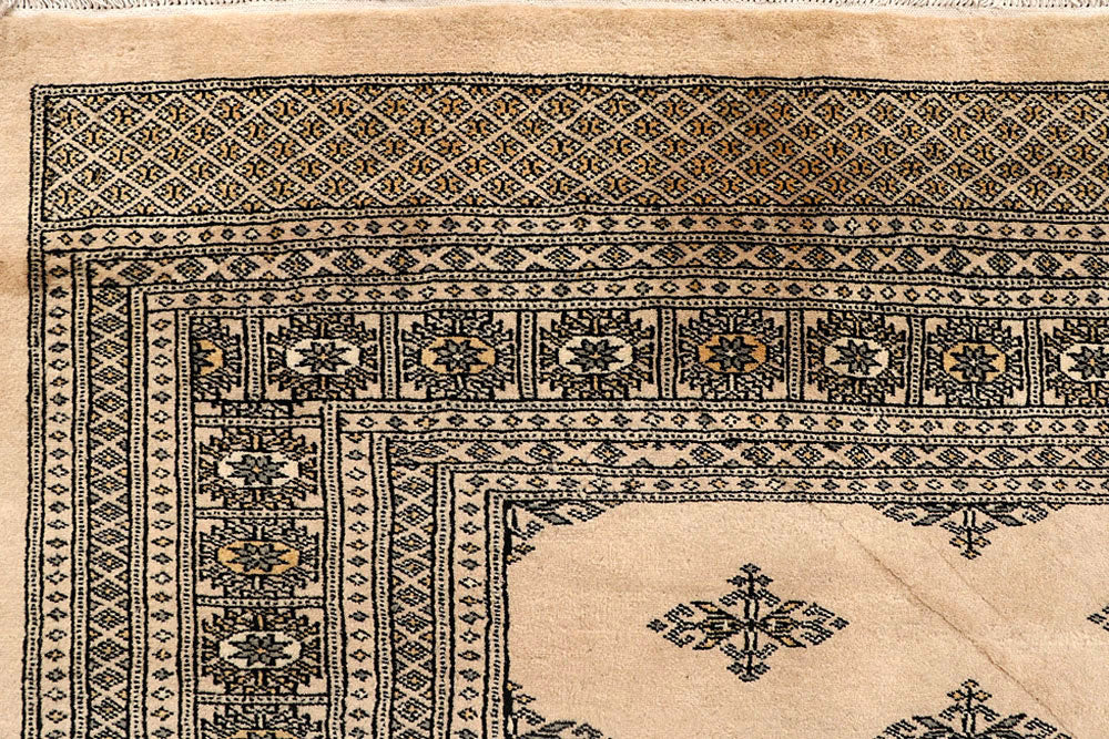 Bisque Butterfly 10' x 14' 2 - No. 59581 - ALRUG Rug Store