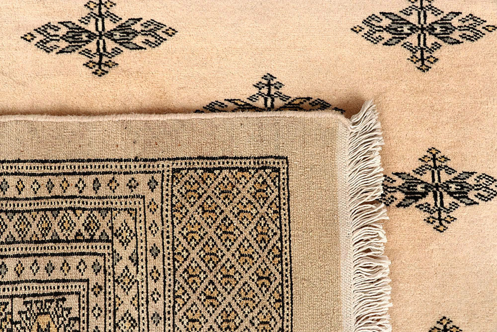 Bisque Butterfly 10' x 14' 2 - No. 59581 - ALRUG Rug Store