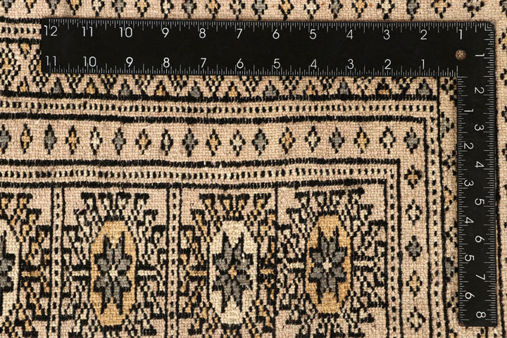 Bisque Butterfly 10' x 14' 2 - No. 59581 - ALRUG Rug Store