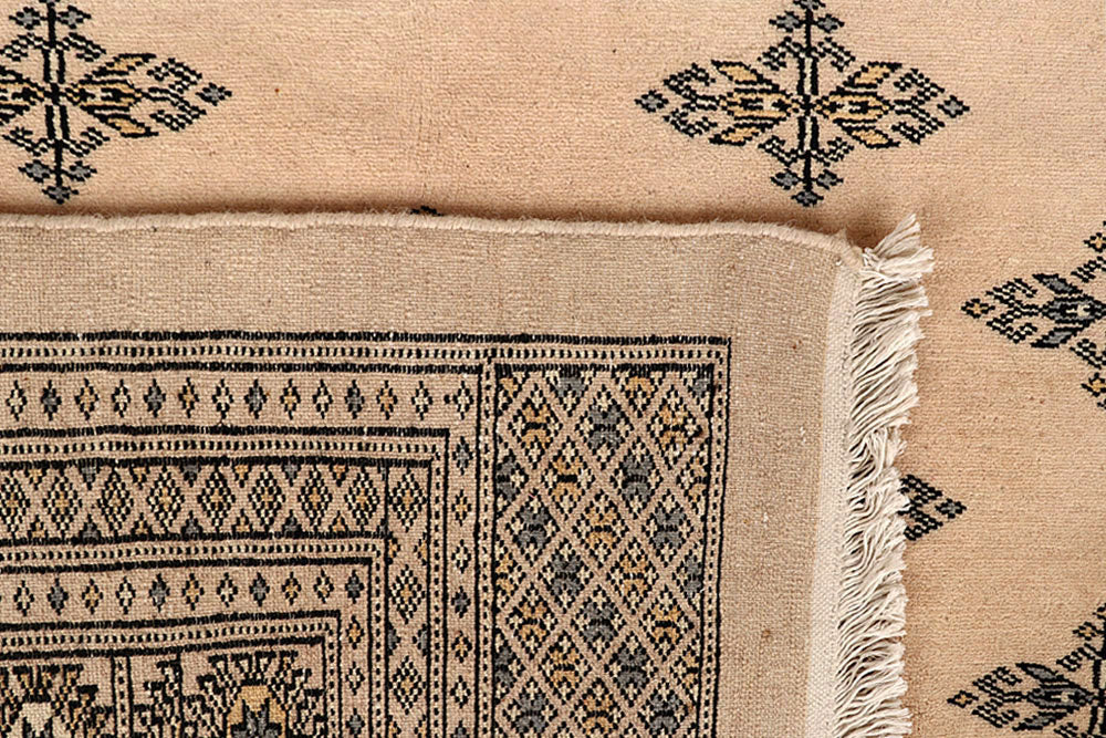 Bisque Butterfly 9' 11 x 13' 7 - No. 59582 - ALRUG Rug Store