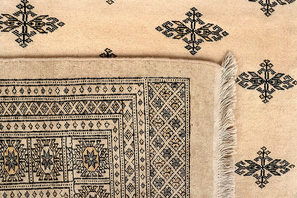 Bisque Butterfly 9' 11 x 14' 6 - No. 59583 - ALRUG Rug Store