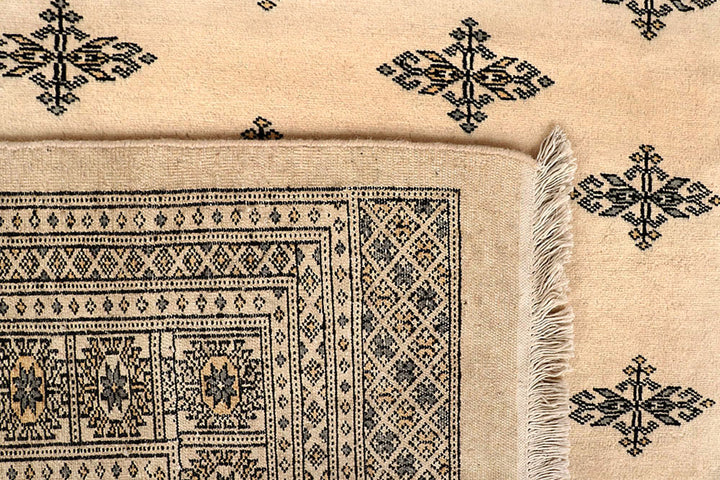 Bisque Butterfly 9' 11 x 14' 6 - No. 59583 - ALRUG Rug Store