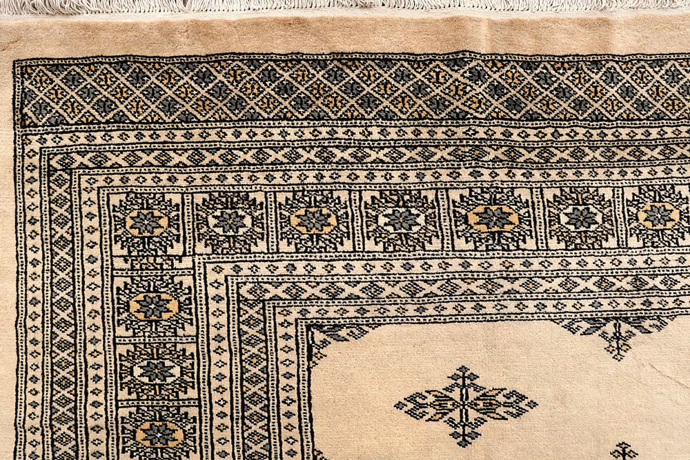 Bisque Butterfly 9' 11 x 13' 9 - No. 59584 - ALRUG Rug Store